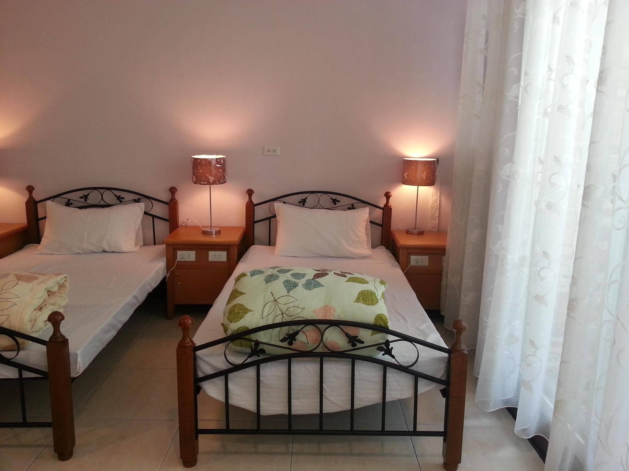 A Good Man Hostel Hualien City Exterior foto